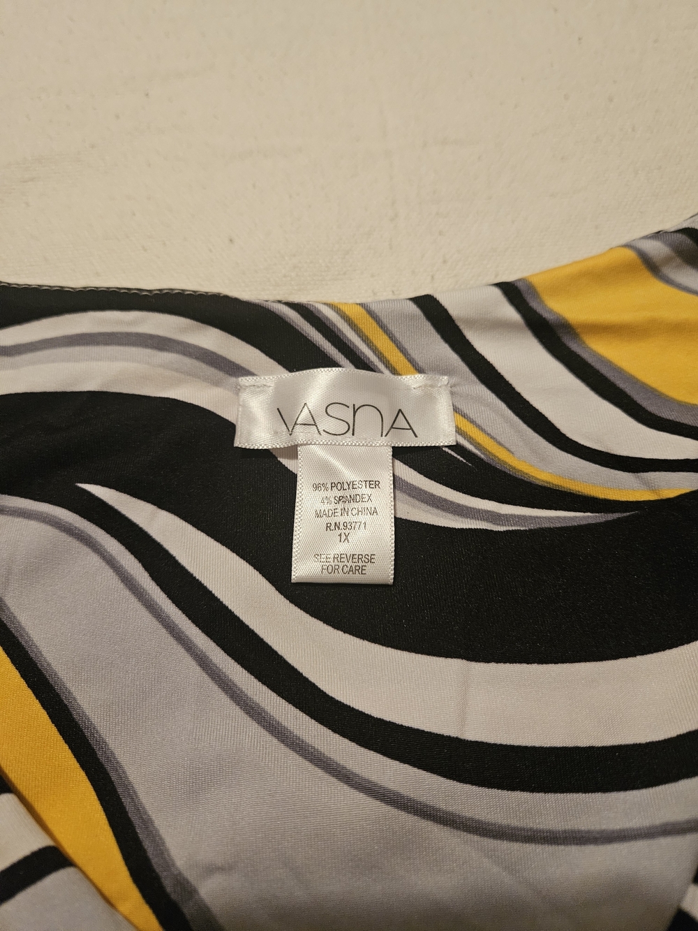 Vasna Black, Yellow & Gray Long Sleeve Printed Dress